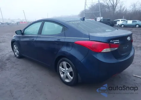 2013 Hyundai Elantra Gls/Limited z USA, uszkodzony, nr VIN 5NPDH4AE1DH168475